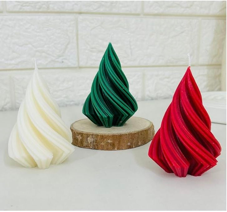 🎄 Spiral Christmas Candle Set – A Touch of Holiday Magic